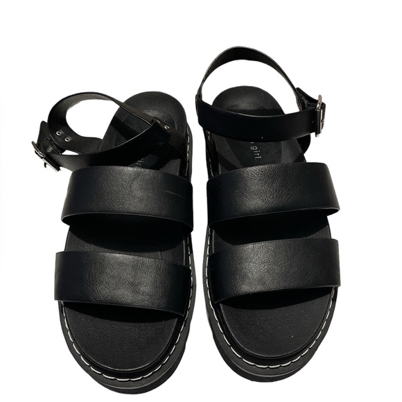 New!!Madden Girl Dazze Strappy Platform Sandals in Black Paris Shoes/Size 8.5 - Picture 2 of 6